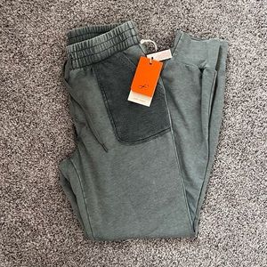 Freely Perry Jogger size XS NWT